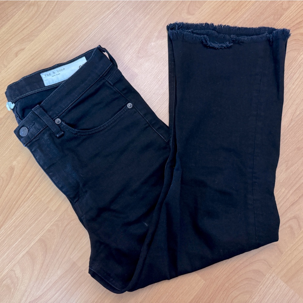 Rag & bone 10” Crop Flare Black 27 - Picture 2 of 8
